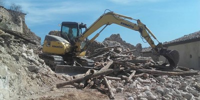 Demolicion en Huesca